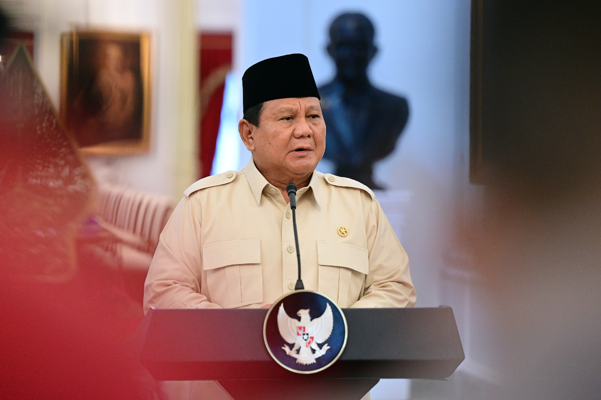 Satu Tahun Relasi Politik Prabowo
